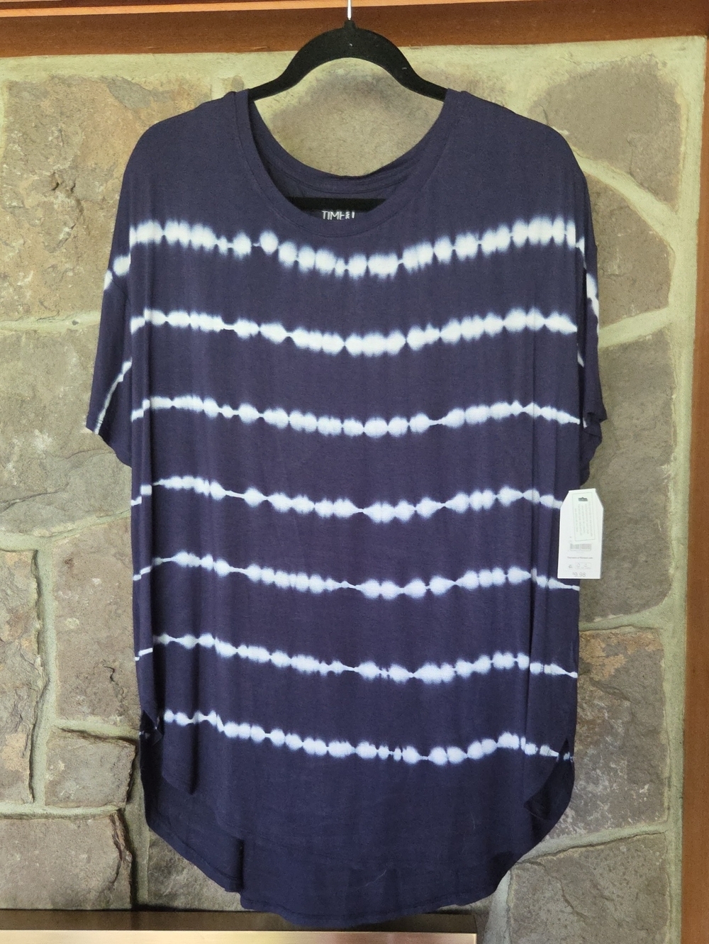 Time and Tru Navy and White Tie-Dye Short Sleeve Tee